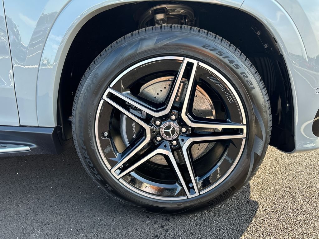 New 2026 MANUFAKTUR Alpine Grey Mercedes-Benz GLS 450 image 36