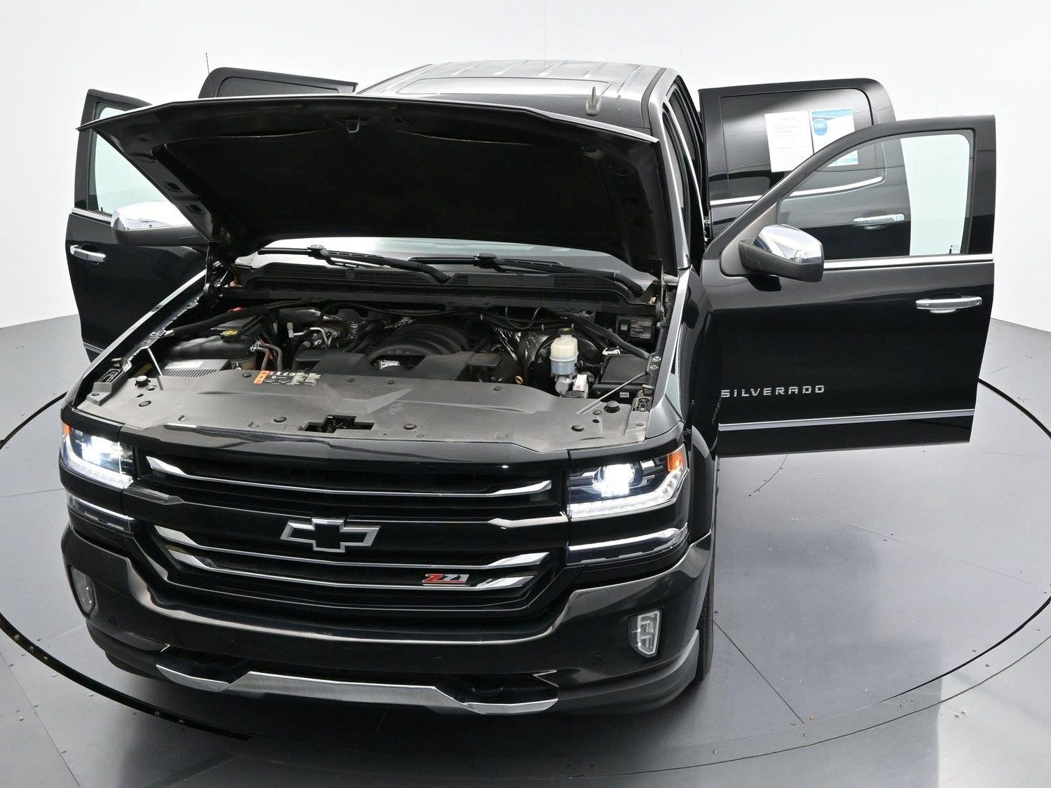 Used 2018 BLACK Chevrolet LTZ image 45