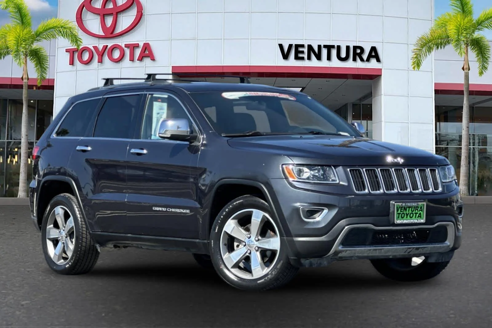 Used 2014 Jeep Grand Cherokee Limited with VIN 1C4RJFBG4EC408458 for sale in Ventura, CA
