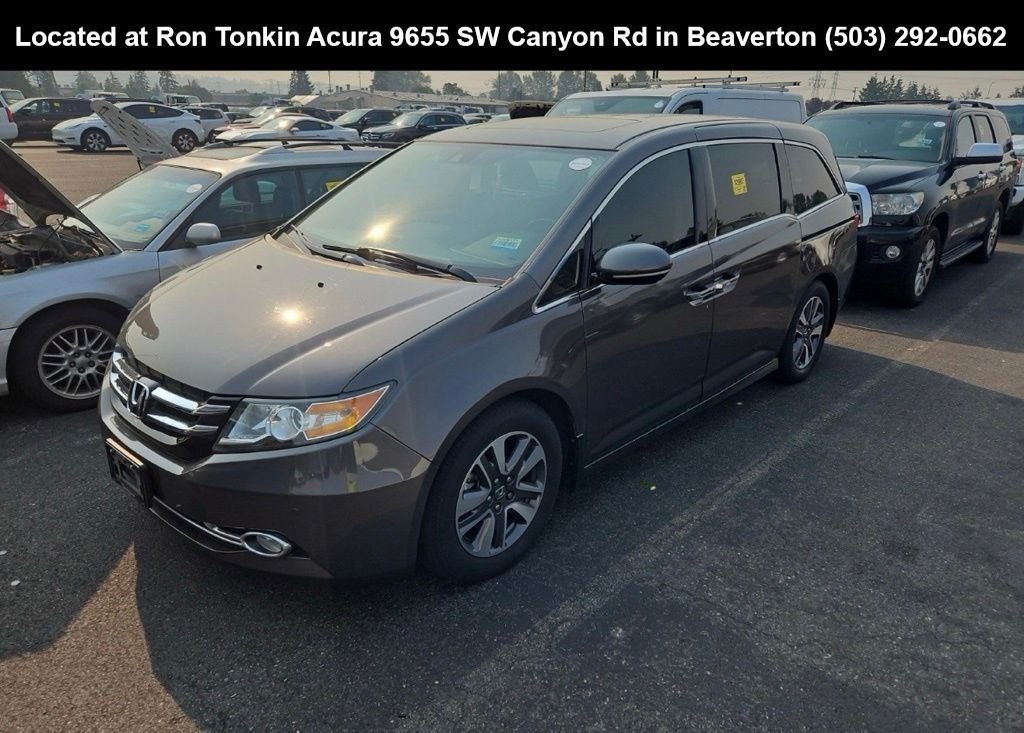 Used 2015 Modern Steel Metallic Honda Touring image 3