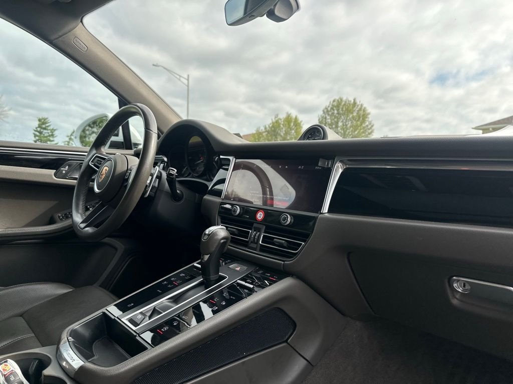 Photo 24