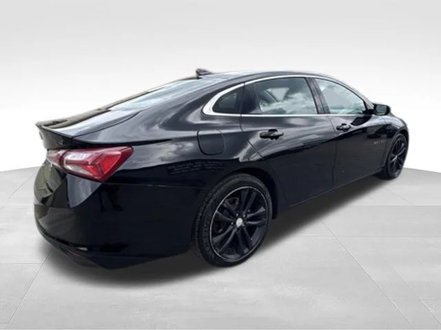 Used 2021 Black Chevrolet LT image 7