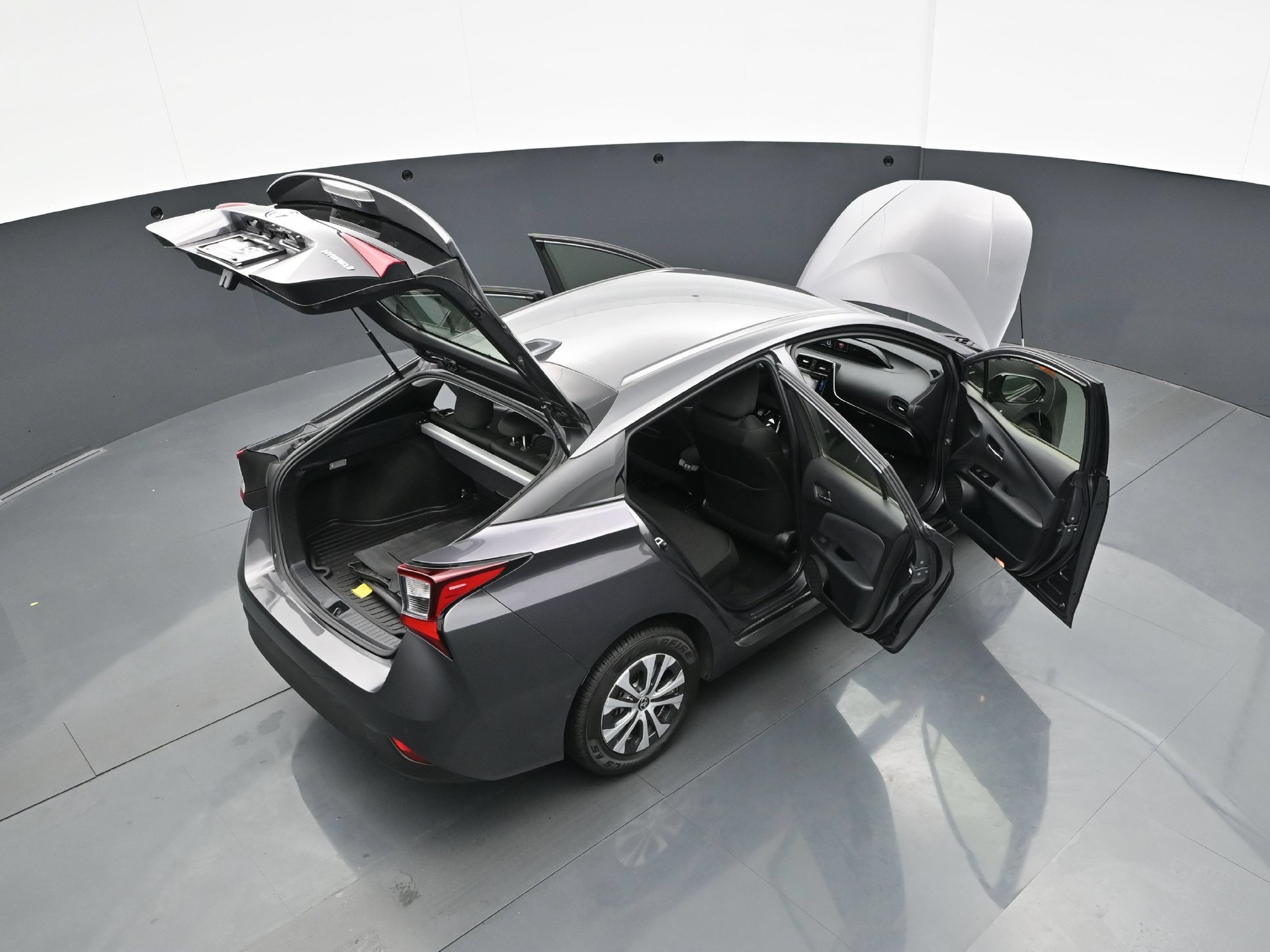 Used 2019 Magnetic Gray Metallic Toyota LE AWD-e image 43