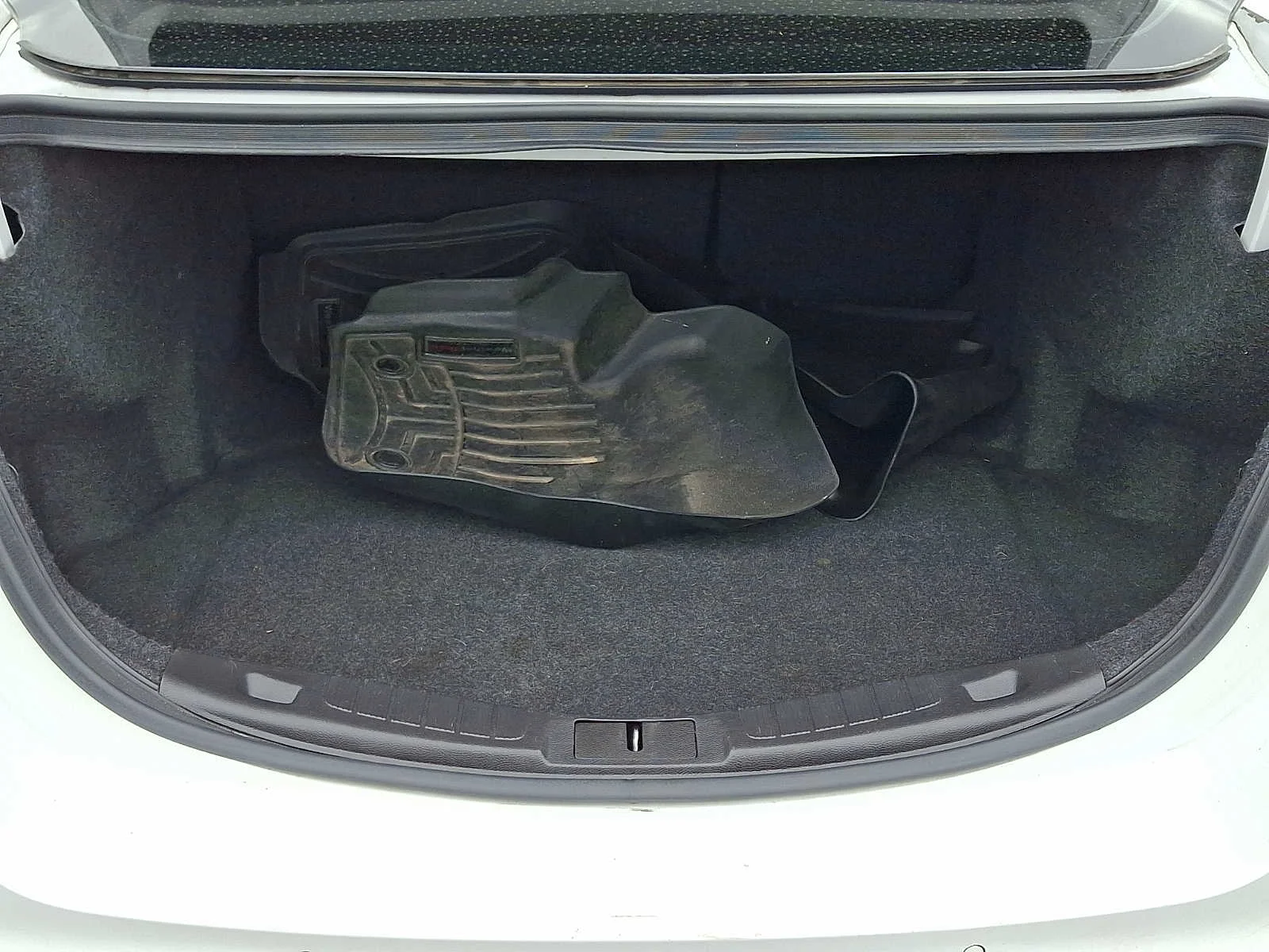 Used 2016 White Ford SE image 26