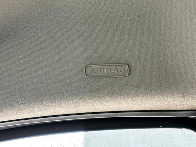 Used 2025 White Ford  image 26