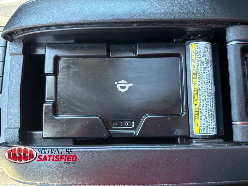 Used 2022 Gray Toyota XLE image 31