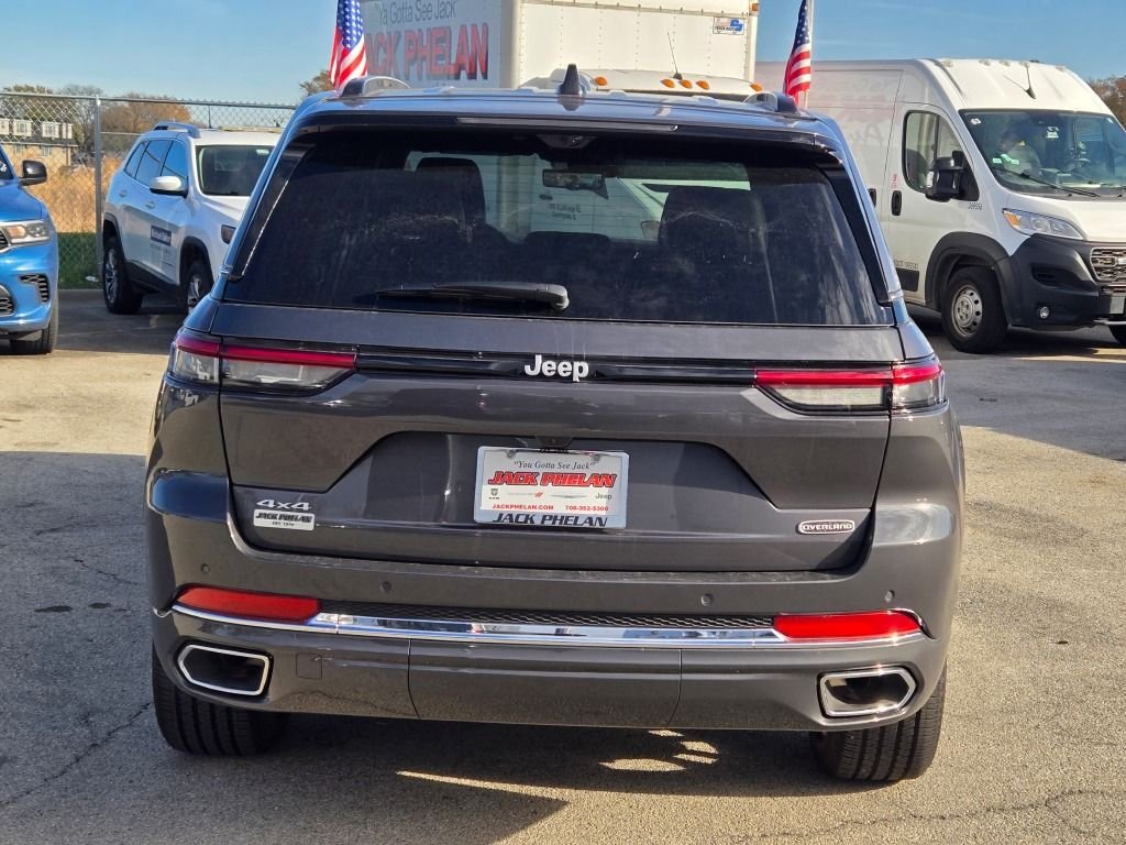 2025 Jeep Grand Cherokee Overland - Photo 11