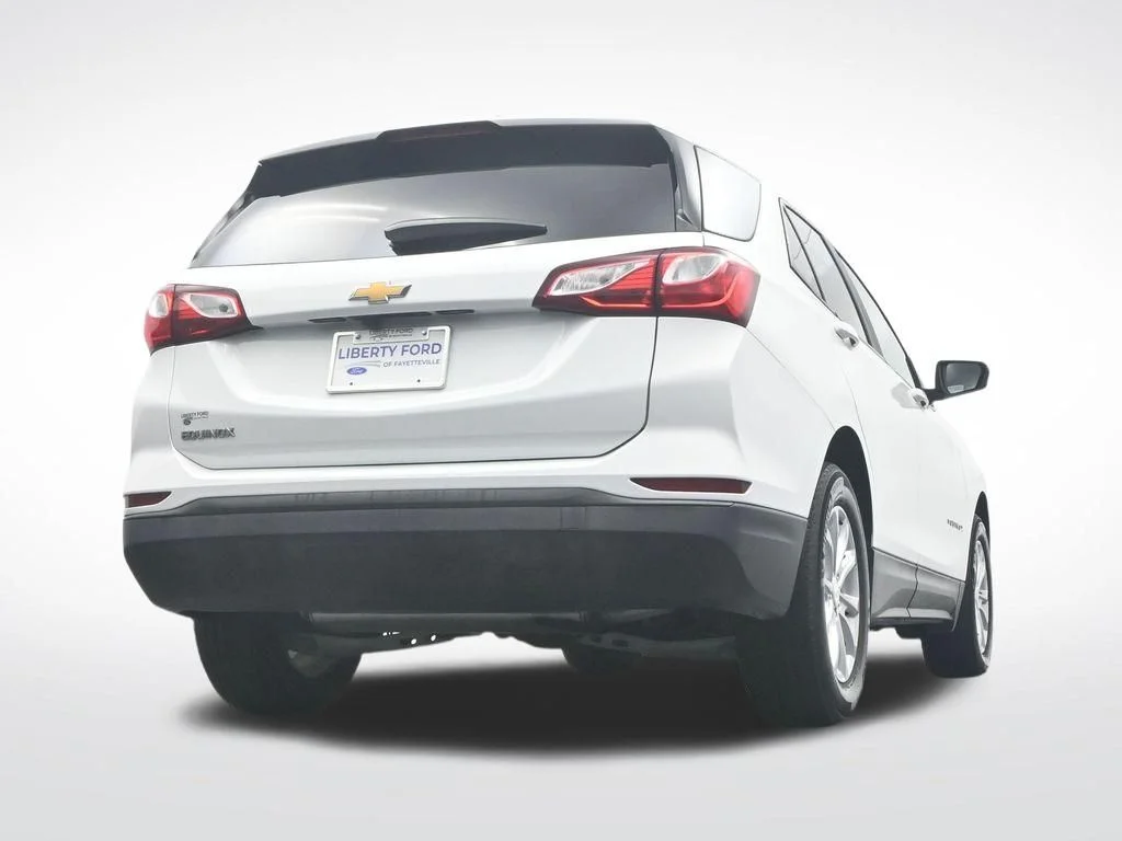 Used 2021 Summit White Chevrolet LS image 45