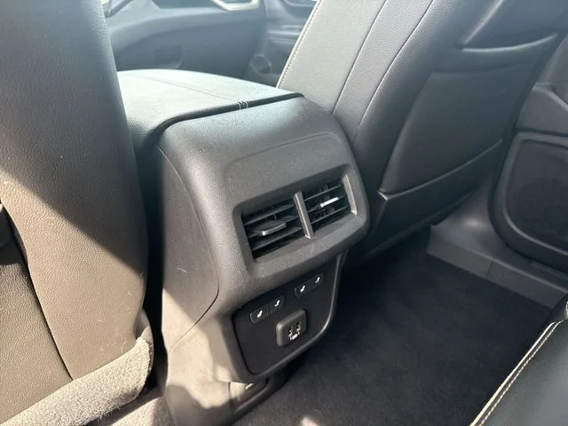 Used 2020 White GMC Denali image 20