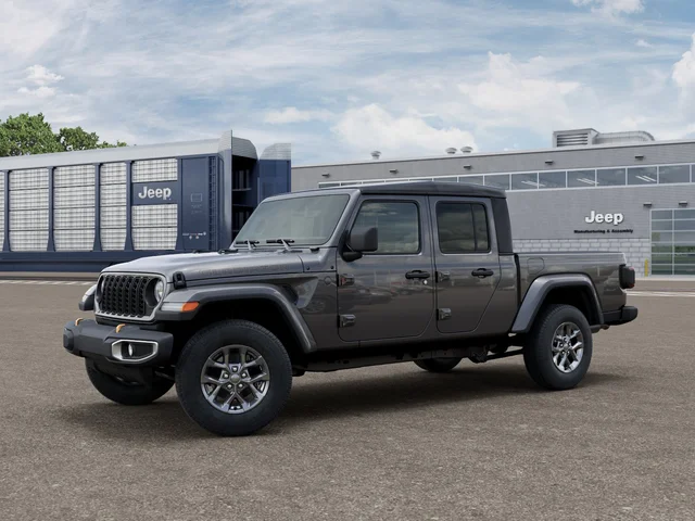 2026 Jeep Gladiator 85th Anniversary Edition Auto's photo