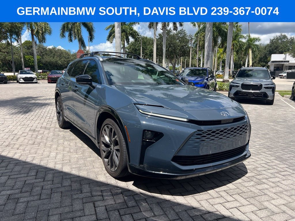 Used 2026 Cloud Toyota Limited image 3