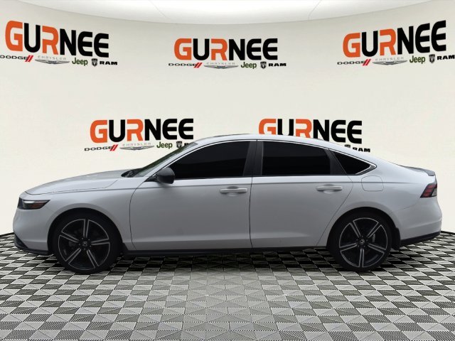 Used 2024  Honda Sport image 7