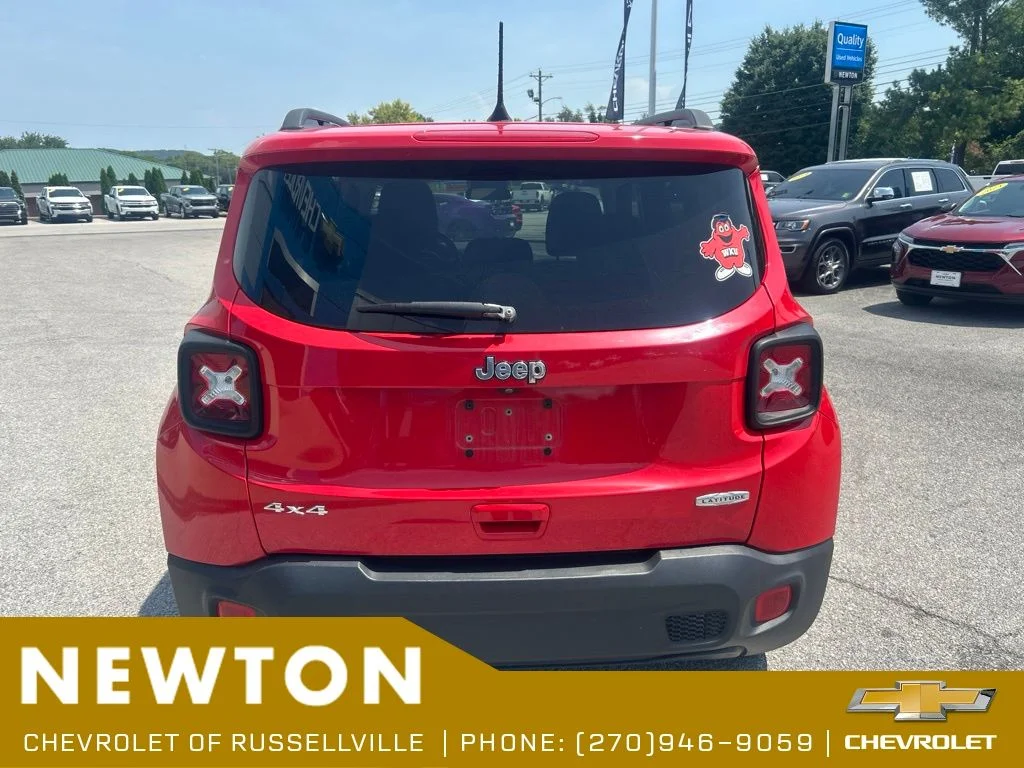 Used 2018 Colorado Red Jeep Latitude image 14