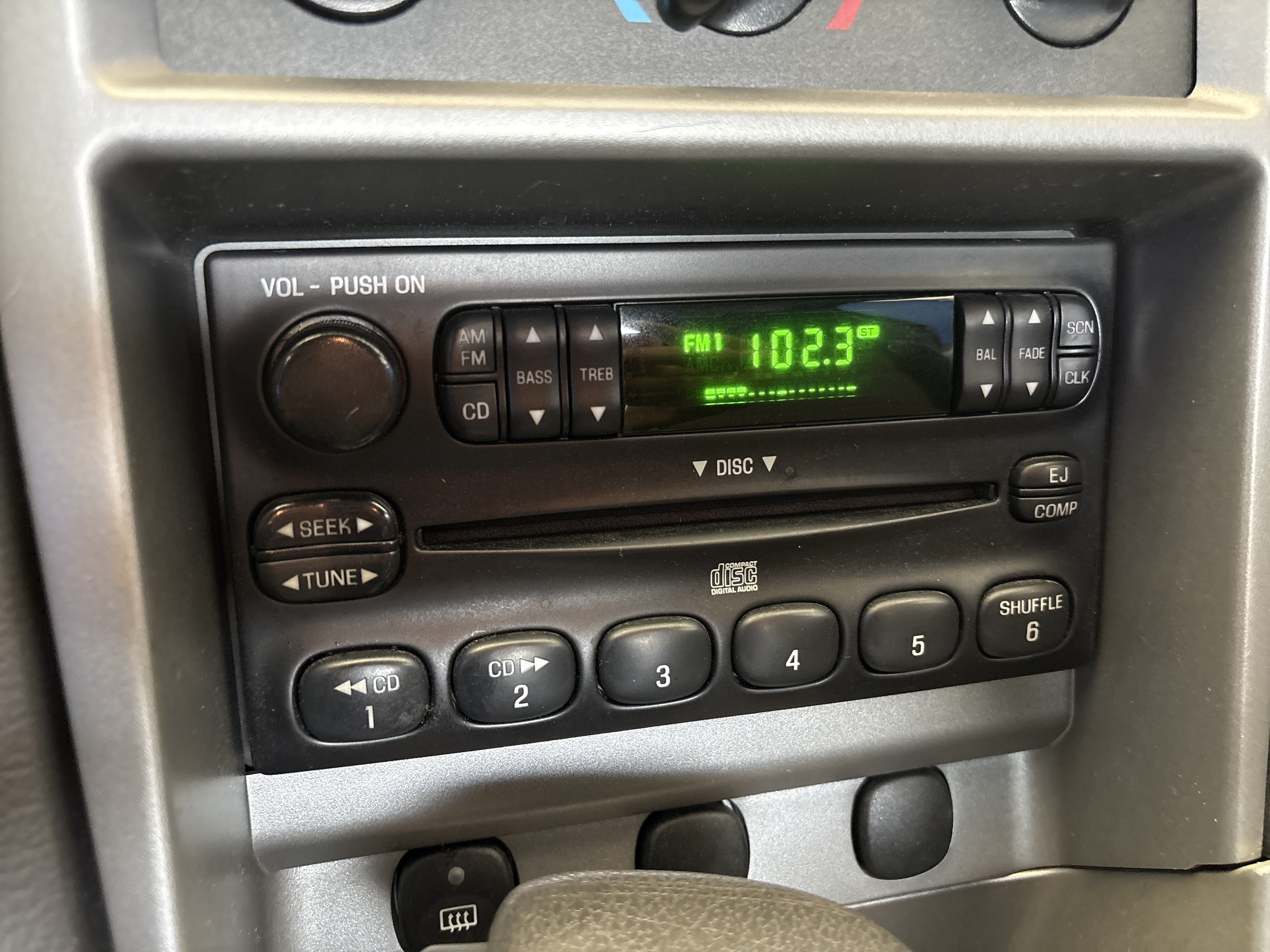 Used 2003 Black Ford Standard image 19