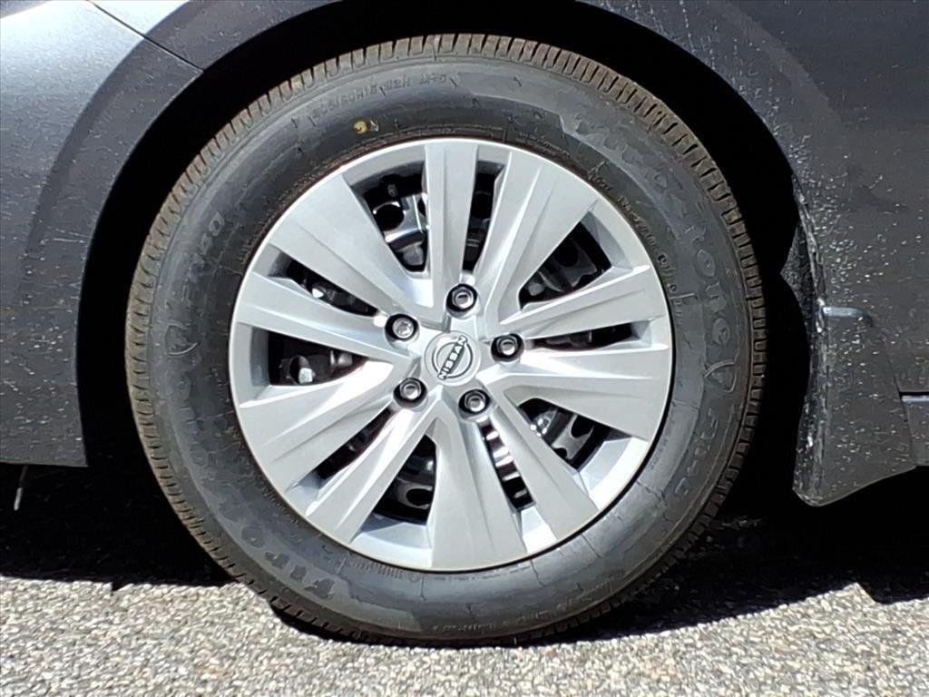 New 2025 Gun Metallic Nissan S image 5