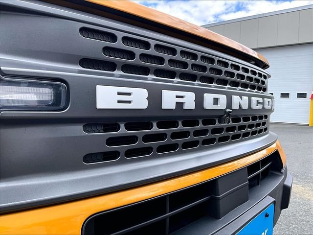 Used 2021 Orange Ford Badlands image 31