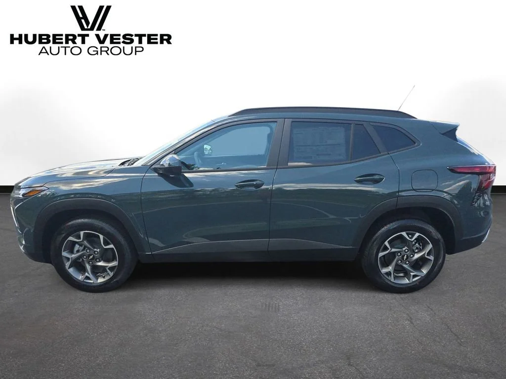 2026 Chevrolet Trax LT's photo