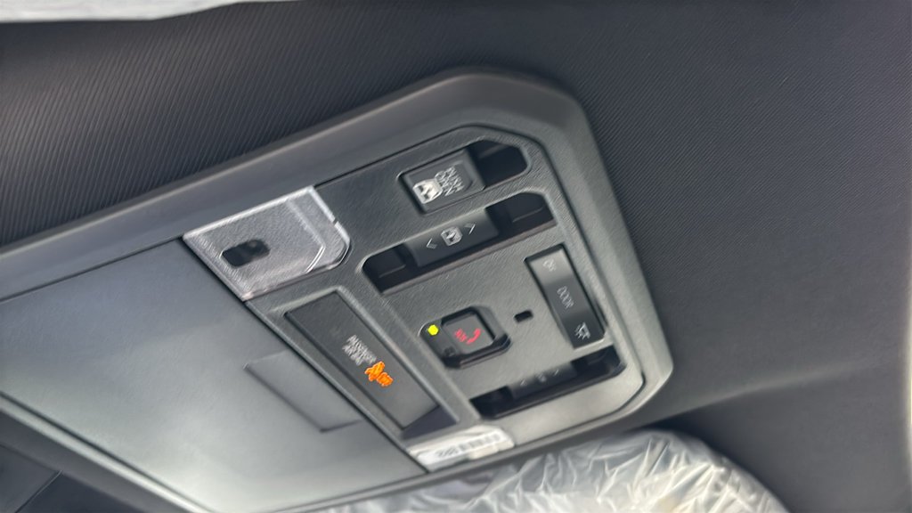 2026 Toyota Tundra Limited - Photo 27