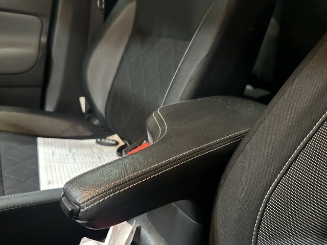 Used 2019 Blue Nissan SV image 28