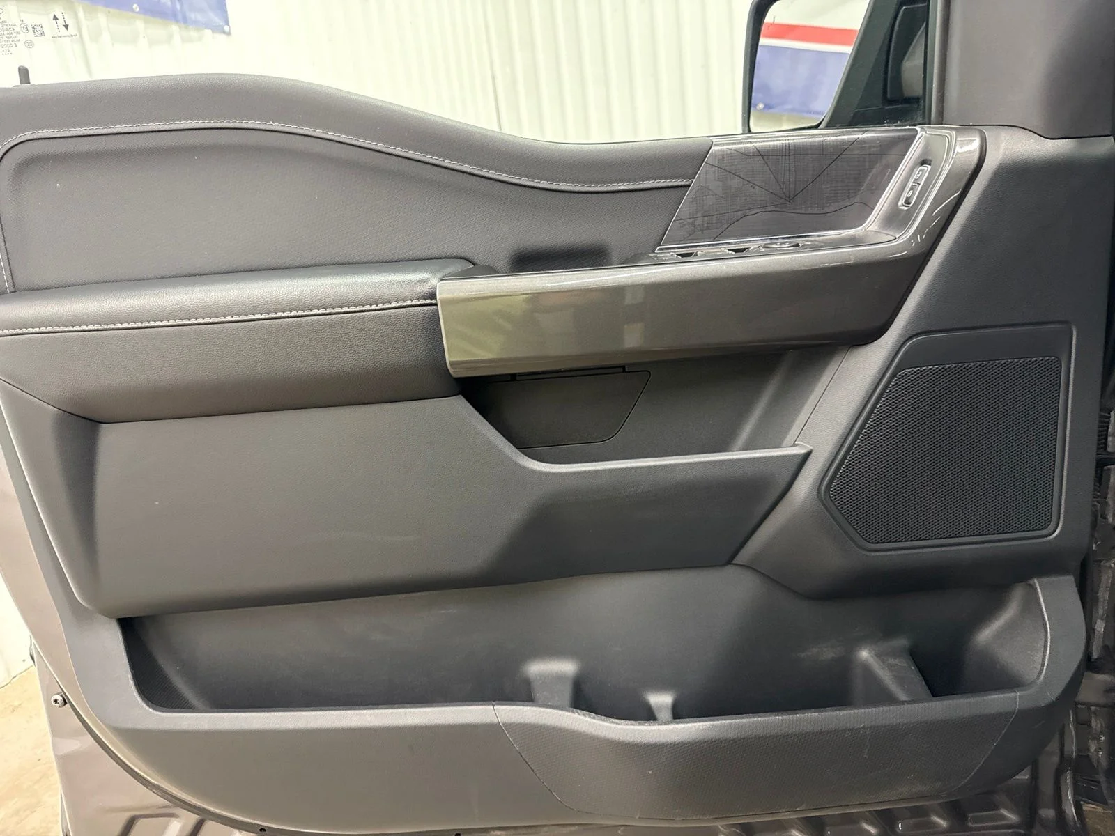 Used 2022 Gray Metallic Ford XLT image 14