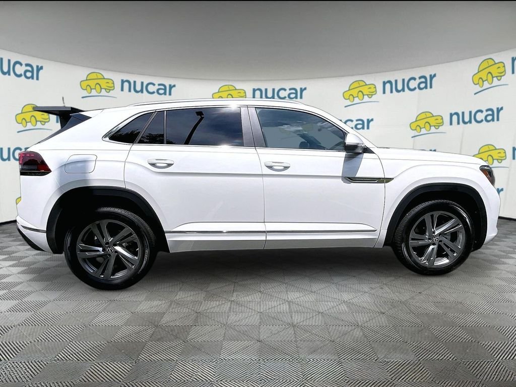 Used 2024 White Volkswagen 2.0T SEL R-Line image 8