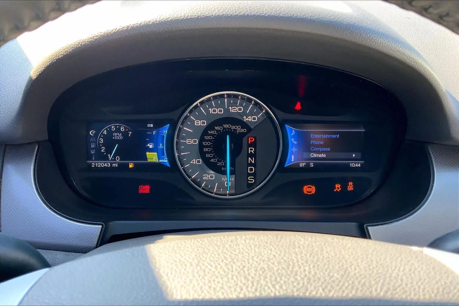 Used 2013 Mineral Gray Metallic Ford SEL image 25