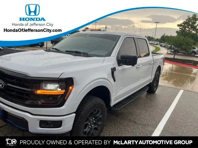 Used 2025 White Ford XLT image 1