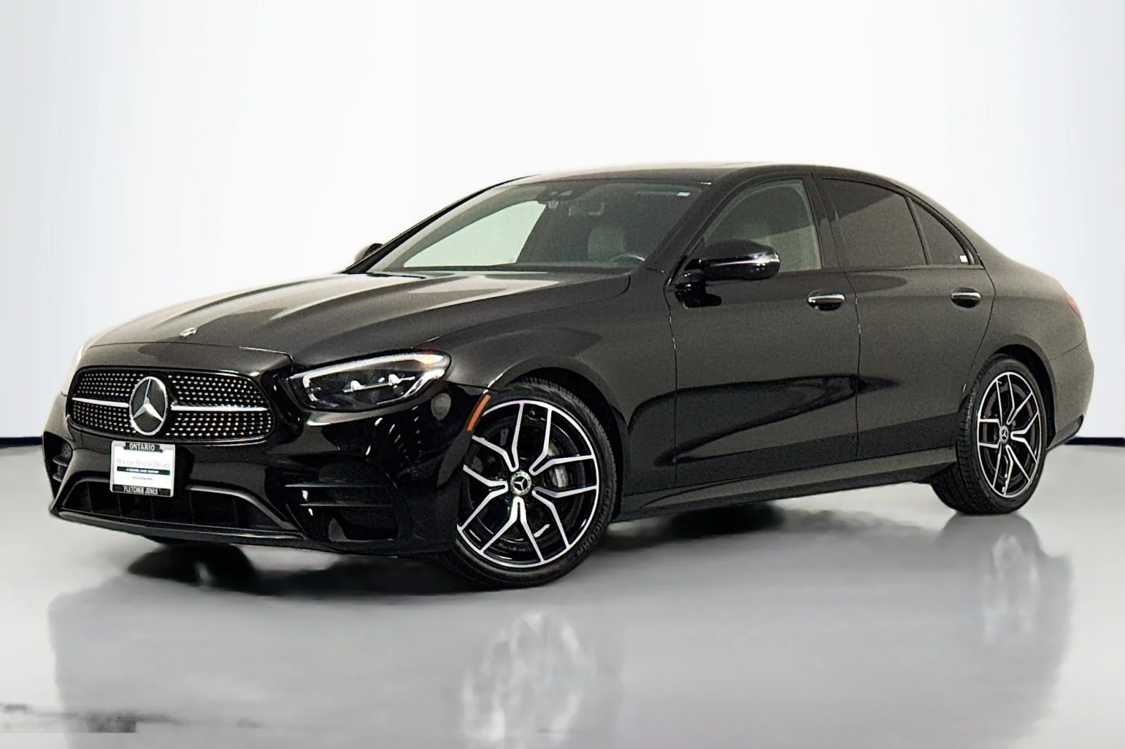 Used 2021 Black Mercedes-Benz E 350 image 1