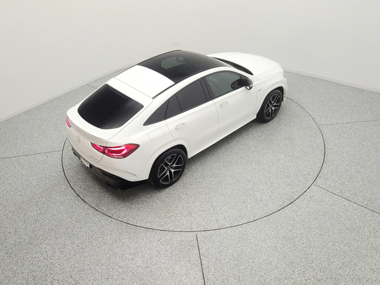 Used 2021 Polar White Mercedes-Benz AMG® GLE 53 4MATIC Coupe image 13