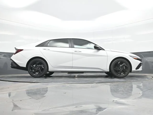 New 2026 White Hyundai SEL Sport image 24