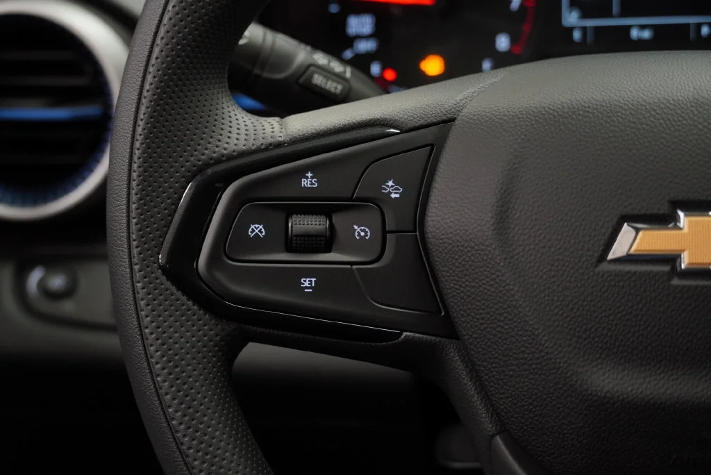 New 2026 Mosaic Black Metallic Chevrolet LS image 28