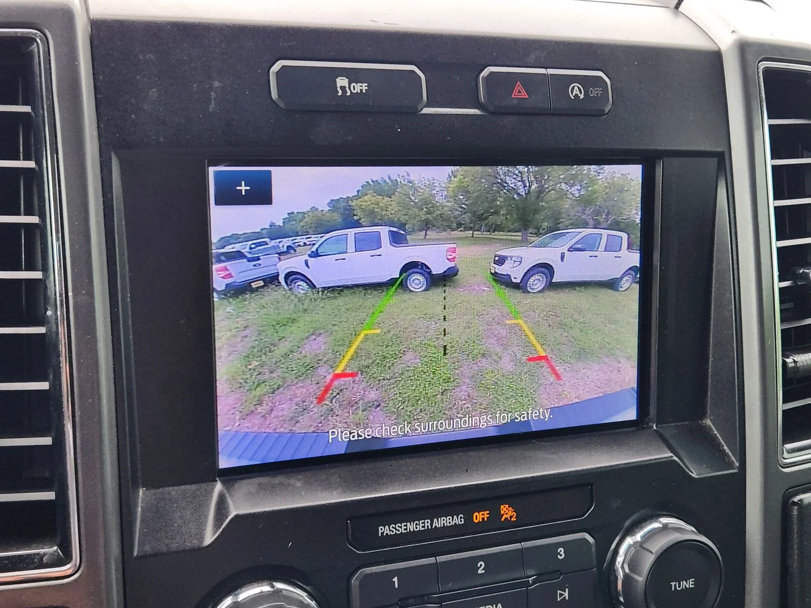 Used 2020 White Ford XLT image 18