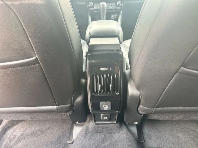 Certified Used 2023 Silver Jeep Limited image 22