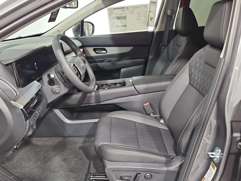 New 2026 Gun Metallic Nissan Platinum image 10