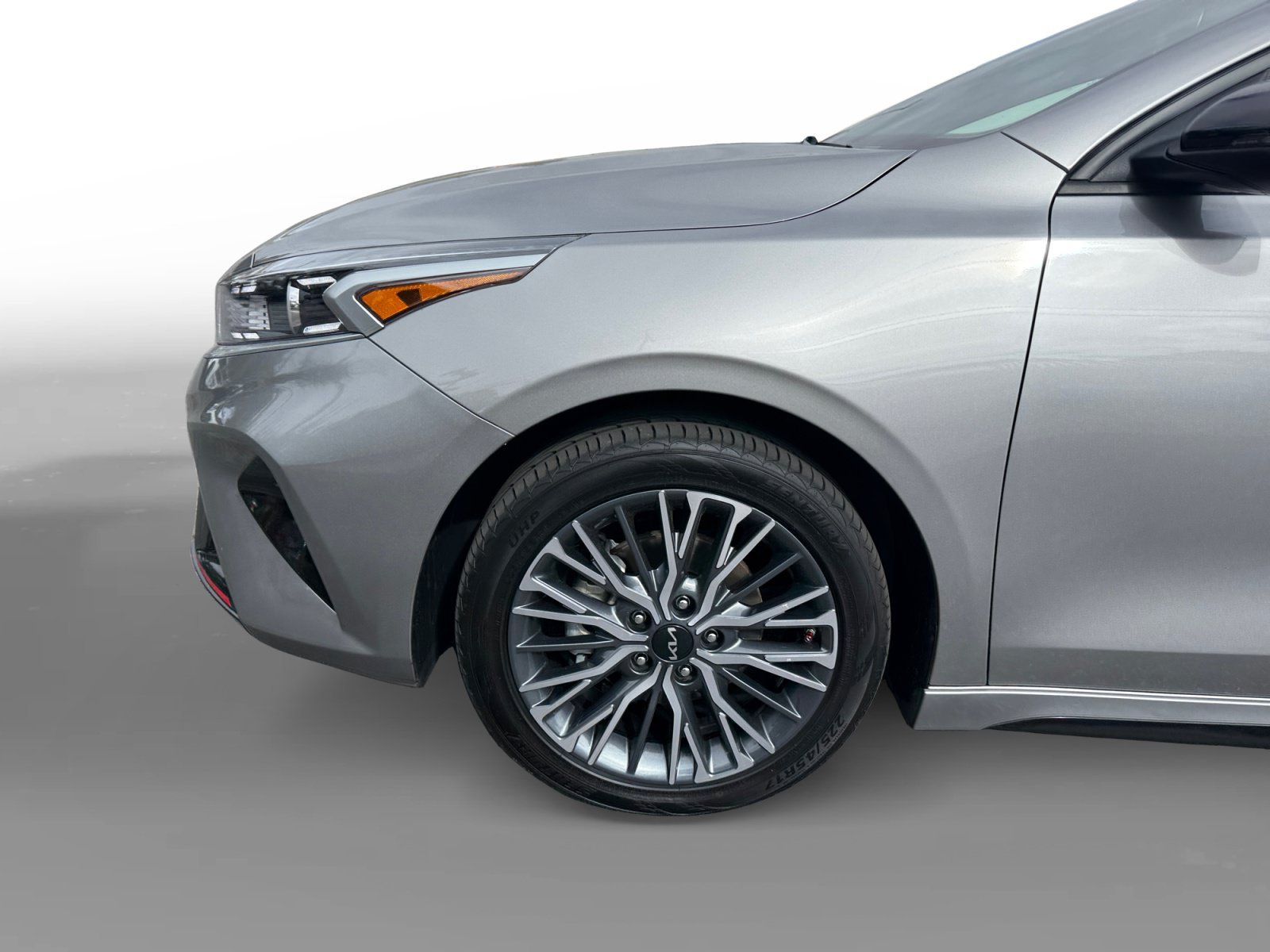 Used 2023 Steel Gray KIA GT-Line image 9