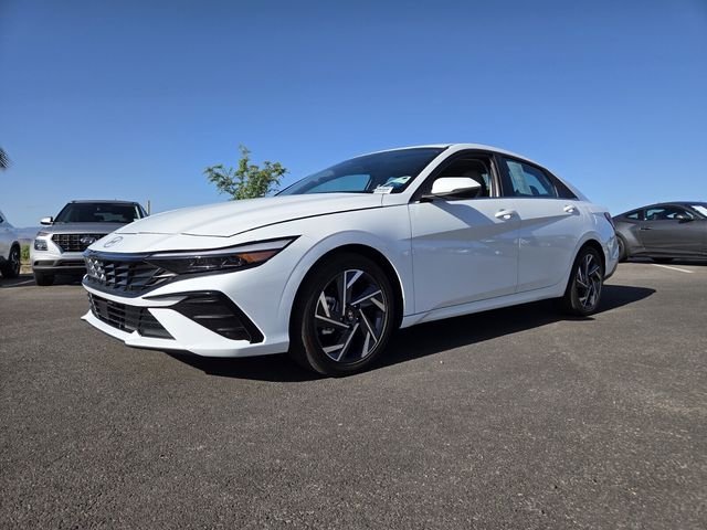 2025 Hyundai Elantra 1.6 HEV Limited DCT's photo