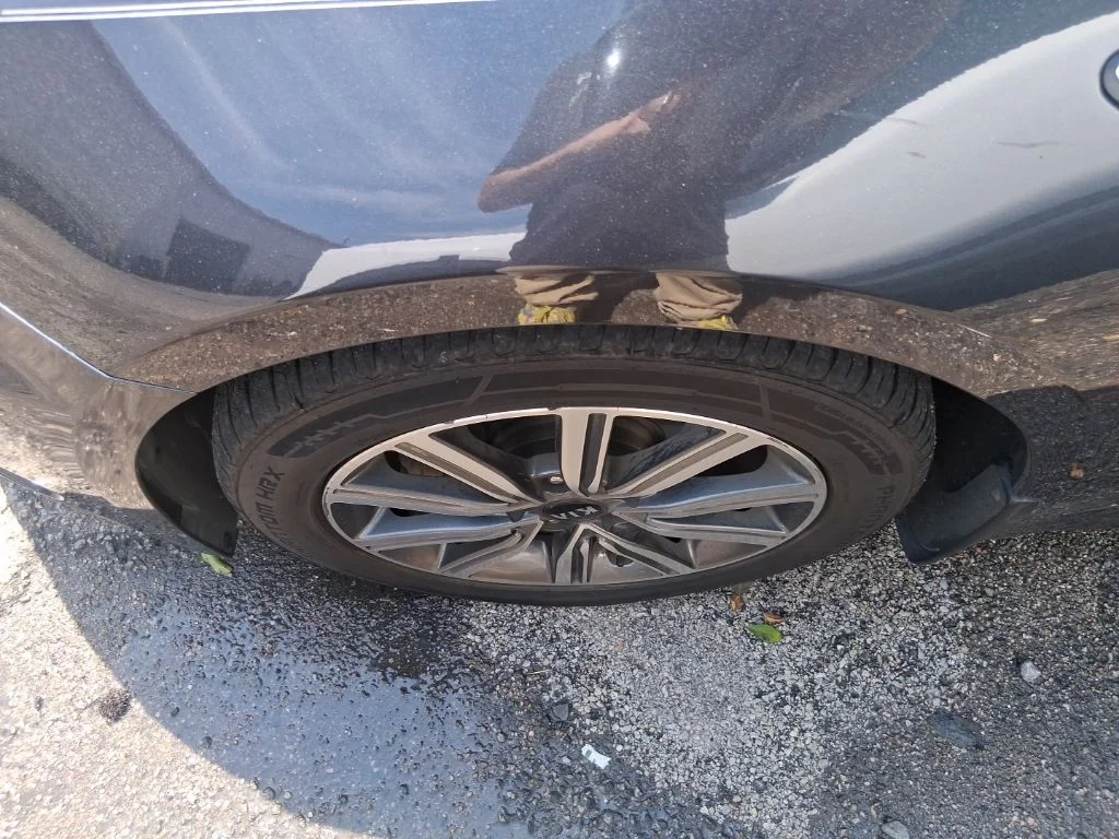 Used 2019 Gray Kia LX image 7