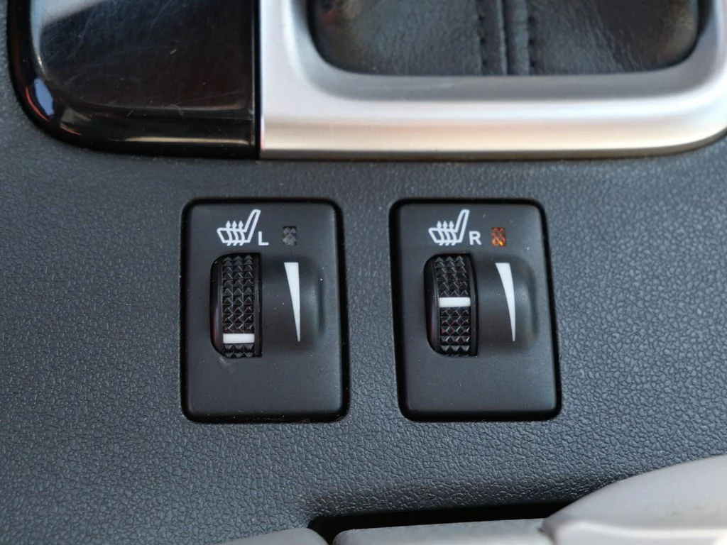 Certified Used 2018 Black Toyota XLE image 27