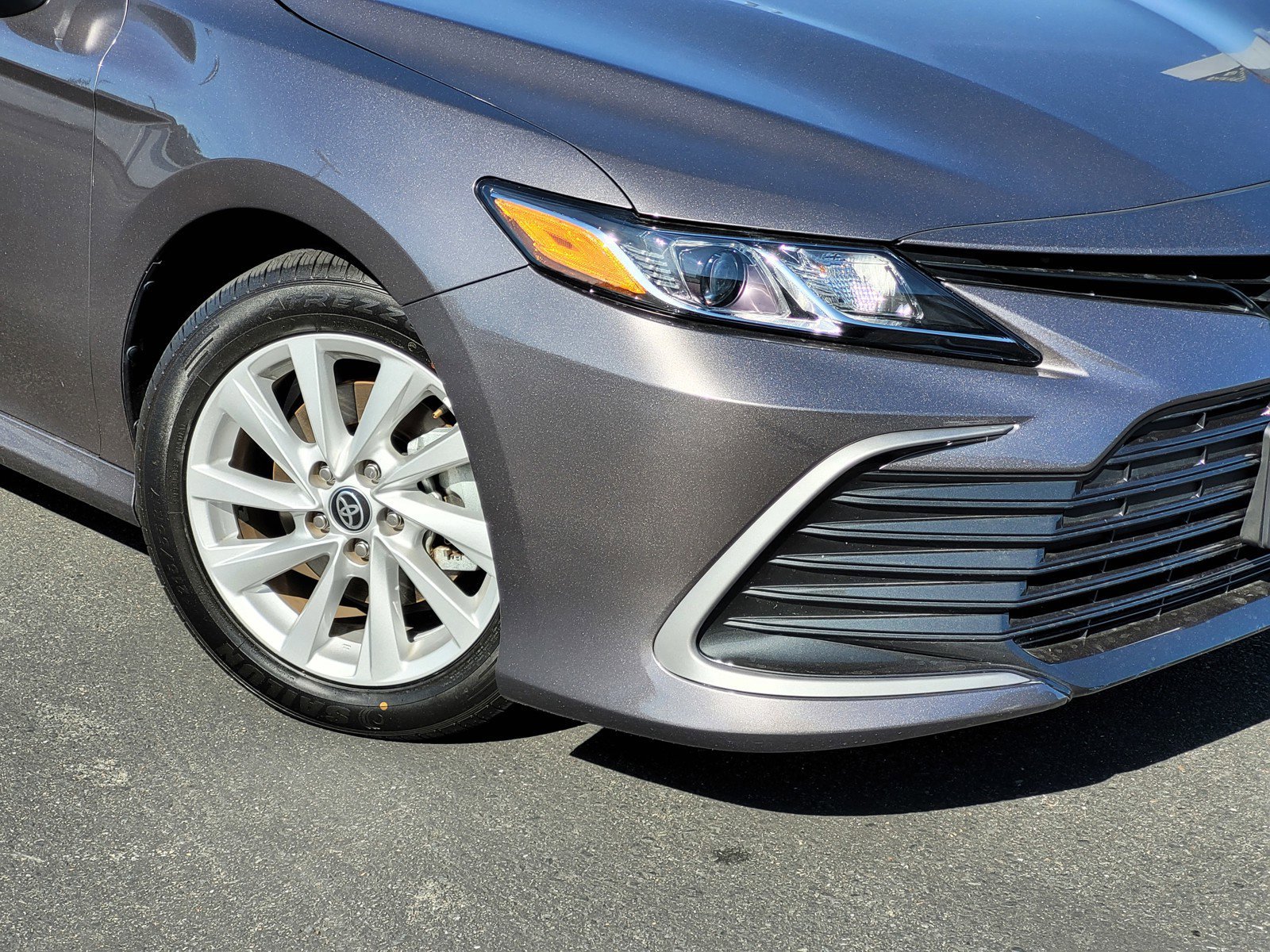 Used 2024 Gray Toyota LE image 9