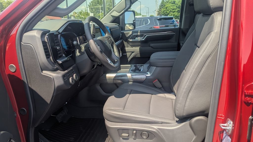 2026 Chevrolet Silverado 2500 HD LTZ - Photo 18