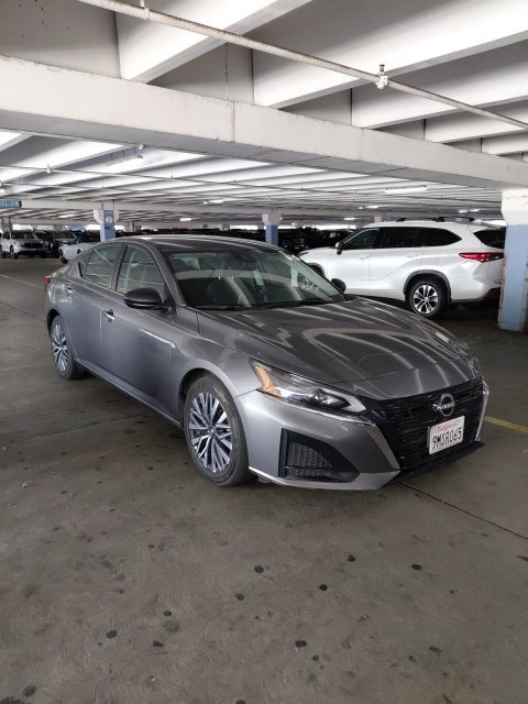 Used 2024 Gray Nissan 2.5 SV image 1