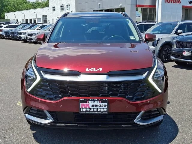 Used 2023 Red Kia SX-Prestige image 3