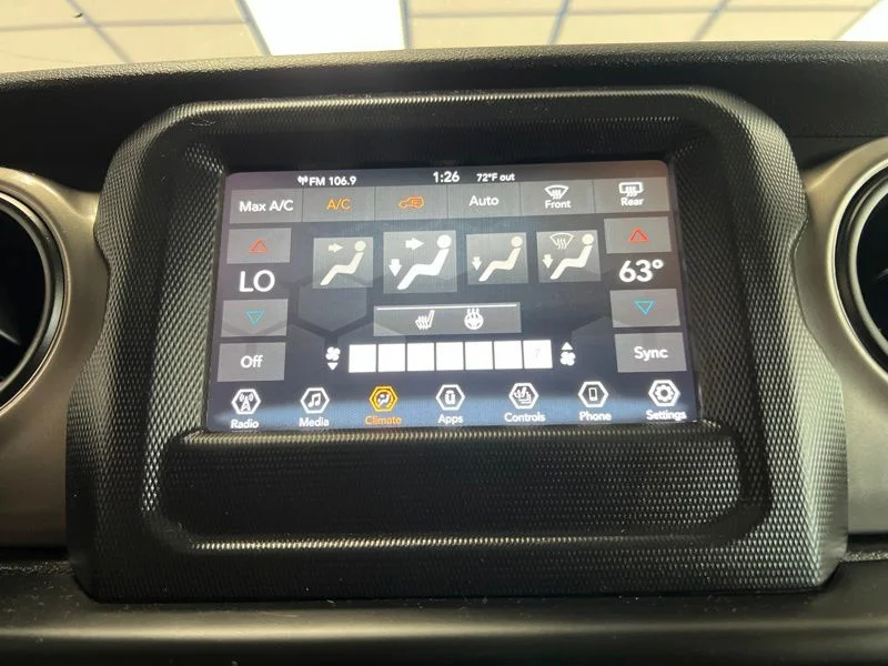 Used 2019 Blue Jeep Unlimited Sport S image 28