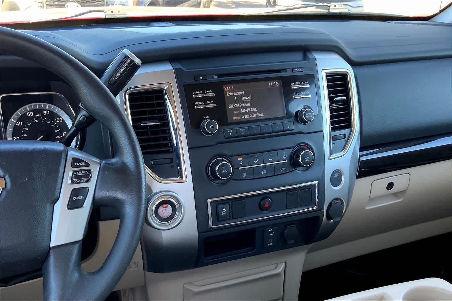 Pre-Owned 2017 Nissan Titan SV