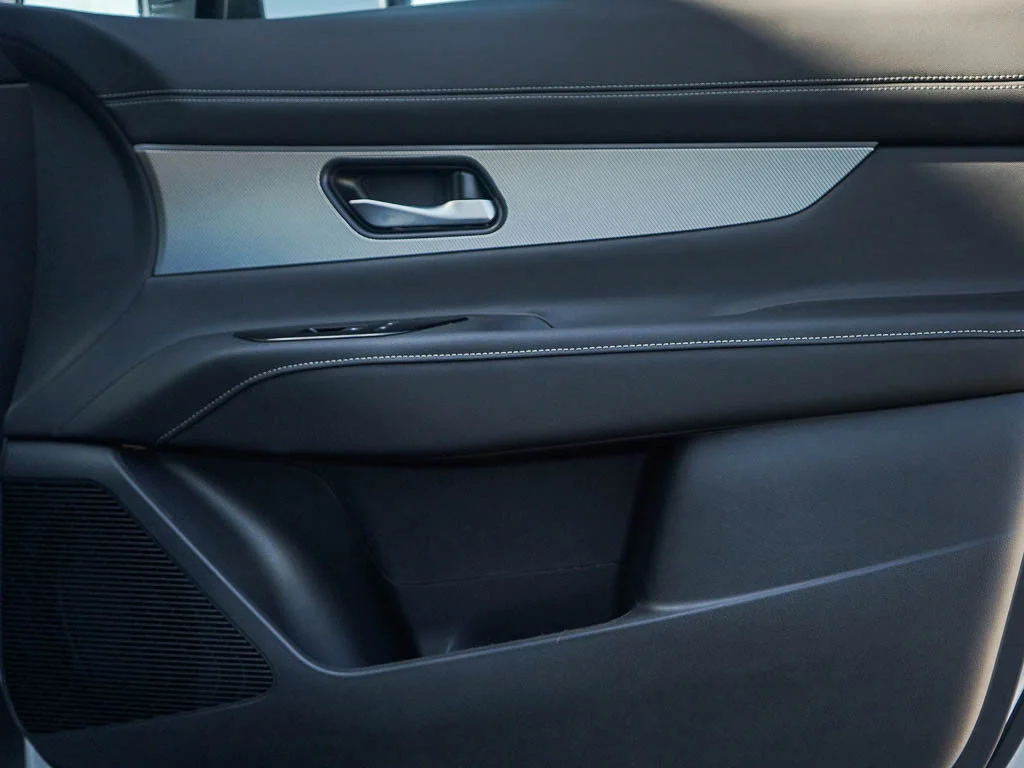 New 2026 Gun Metallic Nissan SL image 10