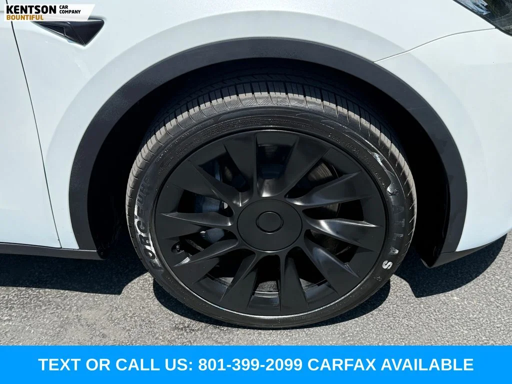 Used 2023 White Tesla Long Range image 13