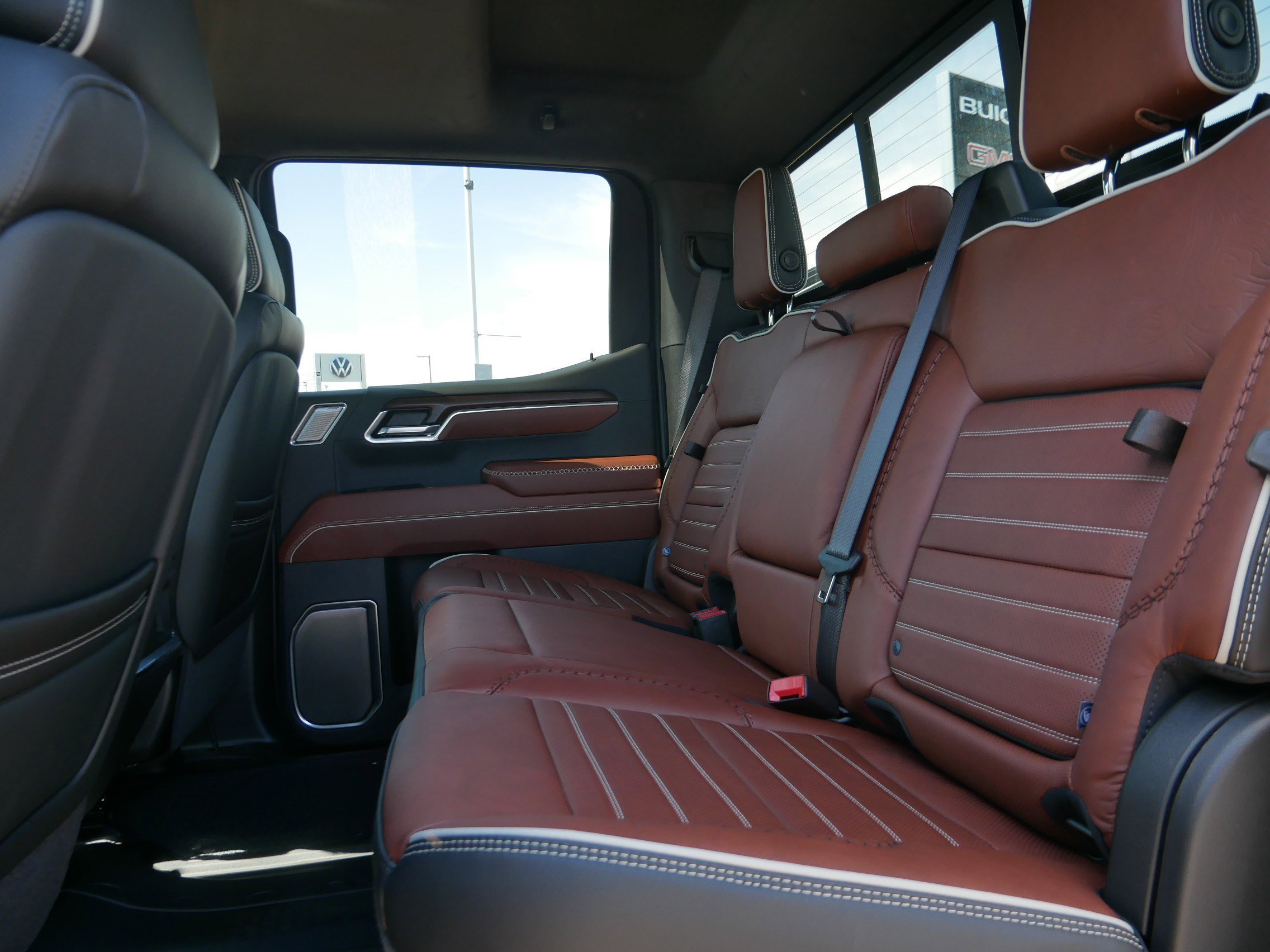 2026 GMC Sierra 1500 Denali Ultimate - Photo 5
