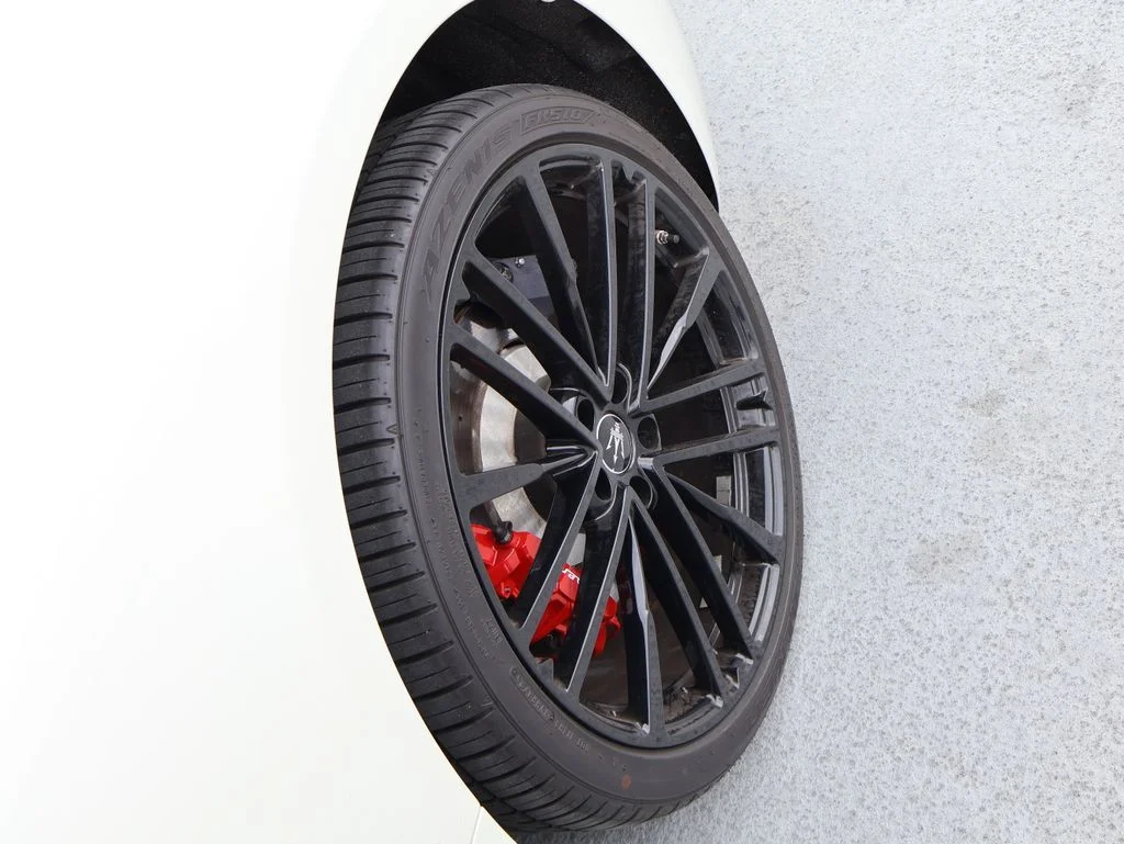 Used 2024 Bianco Solid Maserati Modena image 43