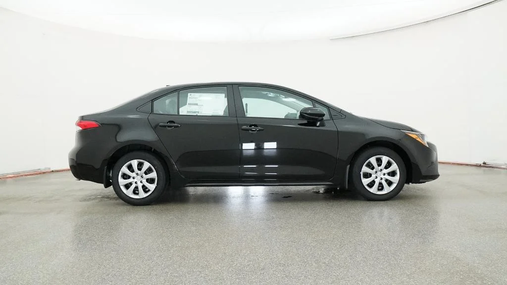 New 2026 Midnight Black Metallic Toyota LE image 13