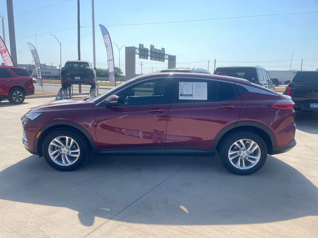 Used 2024 Red Buick Preferred image 2